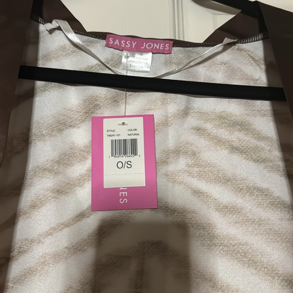 NWT Sassy Jones Multi Color Print Wrap. Brn, Cream Aztec Animal. Coverup… - Picture 6 of 10